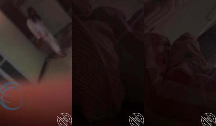自称真实乱伦母子，外站12万粉大神【真实小王子】钻石贴，扭扭捏捏的老妈还是被我草了，这次好爽