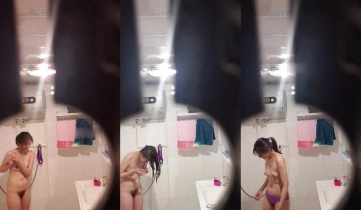 贵在真实，猥琐至极，针孔偷拍内向表姐洗澡全过程，奶子不大，阴毛可不少，茂密黝黑