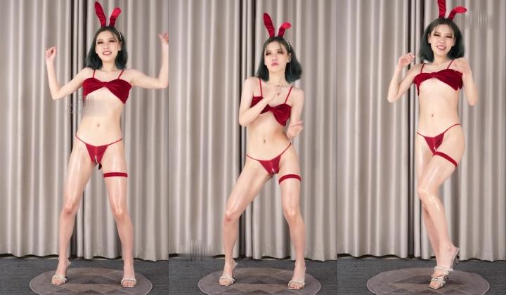 精品推荐 黑Girl『童童』08三视角全裸性感热舞30V 贫乳美少女别有一番风味
