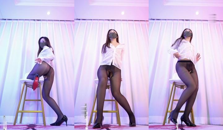 KISS舞团【甜甜 团团 范范】三位靓女，激情艳舞，正常视角，绅士视角，露脸露逼，收藏好片