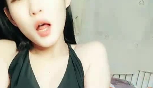 高颜值嫩妹美女主播刚满十八 一多自慰大秀 身材也很苗条 自慰有声 很是淫荡
