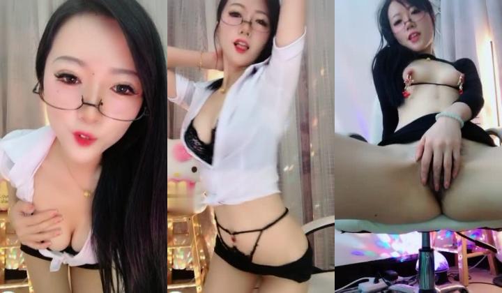 【性感电臀女王】完美颜值人气女主主播 美乳夹夹子 在音乐下舞弄裸体大秀