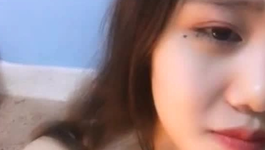 手机直播漂亮童颜巨乳妹子洗澡秀全裸漏逼喜欢的不要错过