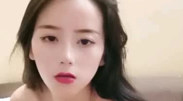高颜值气质御姐美女衣裳湿半收费大秀 身材丰满 奶子很大激情自慰