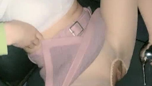 电影院《送你一朵小红花》深夜场，【Avove】挑战不同场合，天天干炮不停歇，无套内射活色生香