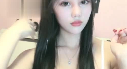 漂亮御姐美女主播健身小西收费自慰大秀第二弹 身材丰满高挑 大力插穴自慰