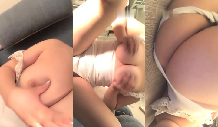 肉肉身材美乳妹子【咪咪蜜蜜】露大奶揉搓，掰开肥逼特写手指自摸非常诱人