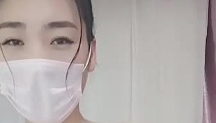 身材苗条美女主播气质女裸舞自慰 一多自慰大秀 自慰完光身子站起来骚舞诱惑