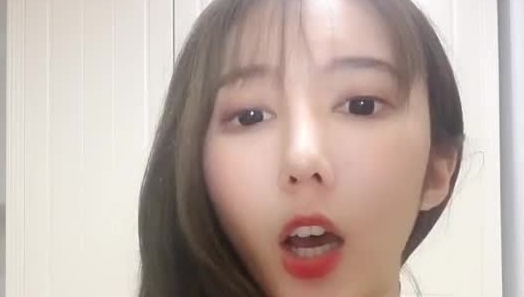 高颜值甜美妹子道具自慰 逼逼非常粉嫩跳蛋震动淫语骚话呻吟娇喘诱人