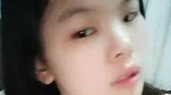 清纯小美女丝袜诱惑 露奶 特写BB 道具插B自慰大秀
