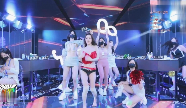 【韩国女团】jinricp脱衣热舞直播秀第一弹，一个个都是极品中的极品，无论身材、奶子、美貌都无