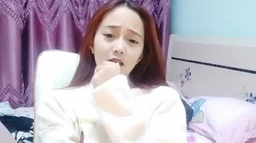 颜值不错小嫩妹白小兔直播大秀 身材苗条 激情自慰