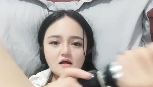 颜值不错美少妇 激情大黑牛自慰大秀
