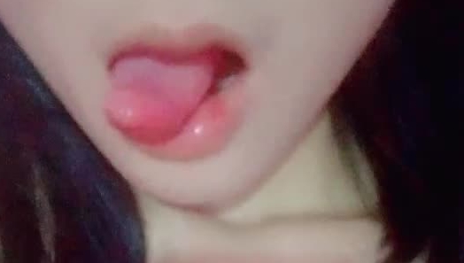 清纯漂亮小嫩妹你的小凶妹直播大秀 长得清纯 激情自慰