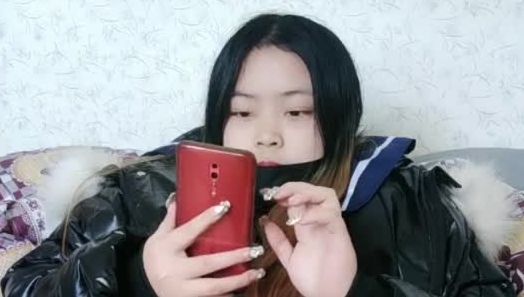 丰满坦克直播大秀 身材十分丰满 直播自慰 很是淫荡