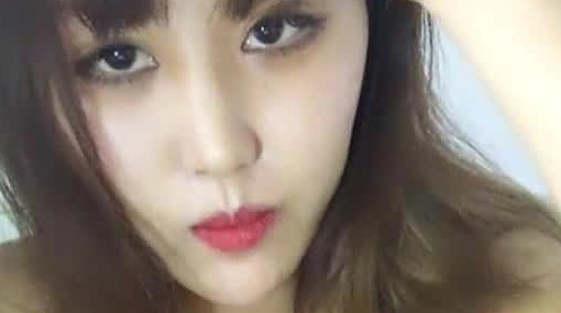 小姐姐平台性感漂亮美女主播和炮友收费大秀 口交啪啪