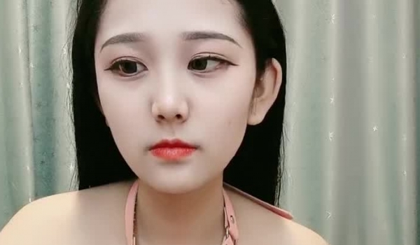 初恋少女镜头直播大秀6小时精彩演绎，全程露脸黑丝情趣坐插道具，淫声荡语不断互动撩骚，各种玩逼抽插