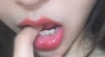 第一坊颜值很不错美女主播清纯嫩模Abby收费一多自慰大秀 身材也很好 搔首弄姿自慰 很是诱人