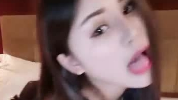 高颜值女神级美女 全裸发骚 特写BB 道具插B自慰大秀 淫荡