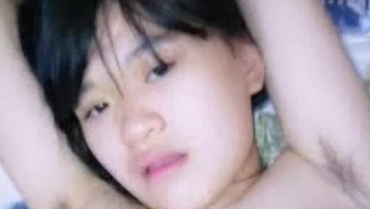 农村小夫妻在家直播站在床边操老婆高清拍摄大鸡巴抽插大阴唇肥逼