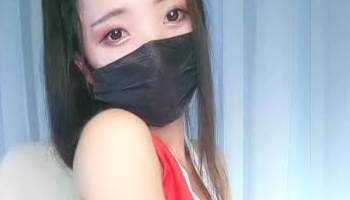 嫩妹主播一多自慰大秀 穿情趣内衣 插穴自慰叫的很淫荡