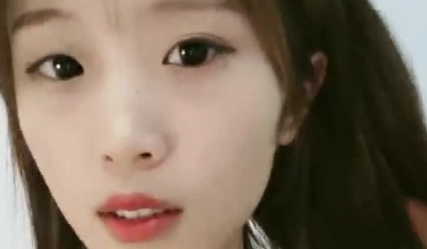 清纯漂亮美女主播微笑了吗 收费大秀 洗澡自慰