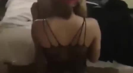 牛逼『9431大神』内部典藏 带大屌单男开发170G奶骚女友 黑丝豪乳乱颤 高清720P版 (1
