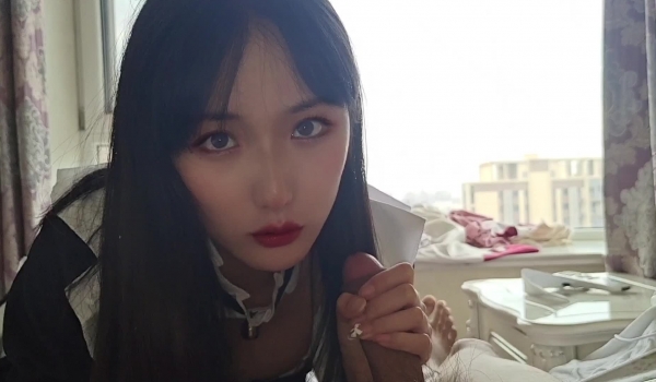 高颜值，好身材，极品汉服模特【焕儿】福利全集，各种淫荡露出拍摄，被金主调教啪啪内射