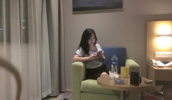 泡良最佳教程，完整版未流出，【666绿帽白嫖良家】，清一色美女，从学生妹到白领御姐