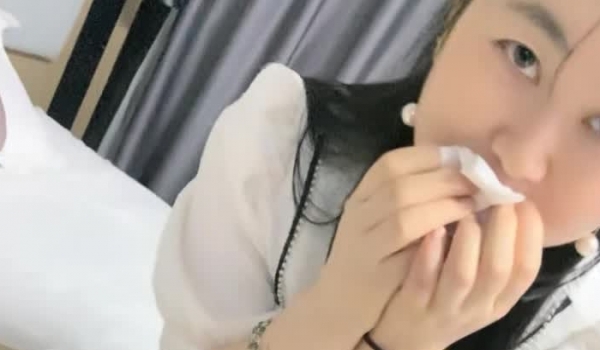 【佳人有约】，新人良家，离异少妇，诉完苦成功推倒，白嫩胴体插入娇喘阵阵