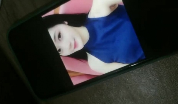 未流出经典，【91约妹达人】偷拍 真实网聊，约炮嫩良家，酒店开房打牌，连续搞了几天，灌醉两妹子 