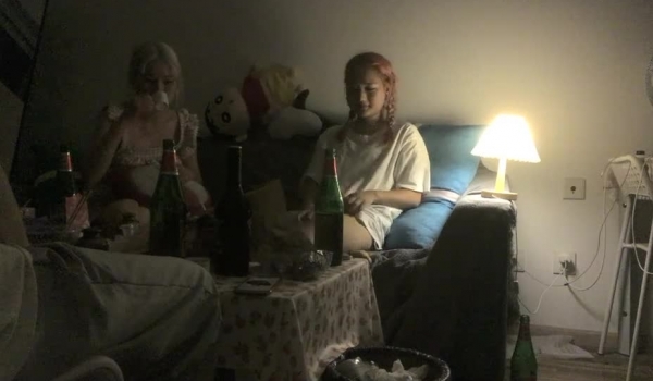 泡良最佳教程 完整版未流出【666绿帽白嫖良家】高颜值女神 花言巧语骗妹子脱下衣服，极品美乳好身
