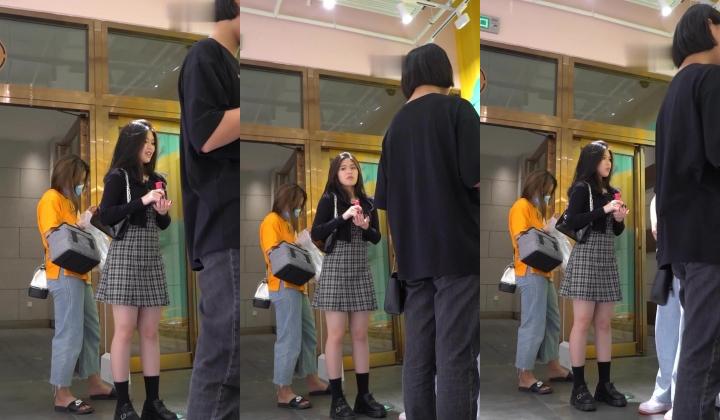 【CD精品】YZWCD系列27连发 ️商城、展会偷窥众多学生妹、高颜值大长腿美妞裙底 性感内内盛