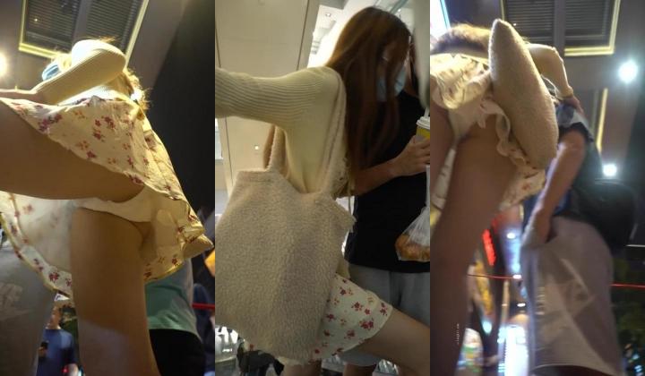 【YZWCD】YC290美女主动抬腿掀裙！微透白内绝佳角度！
