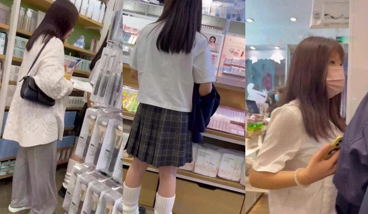 「KFC原创CD」JK学生妹正在购物，碎花宝宝裤很可爱