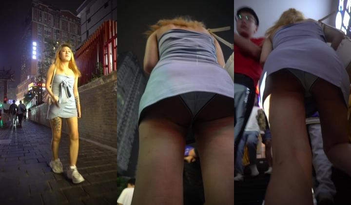YC258超短裙美女蓝边浅绿内！半个屁股露出来了！