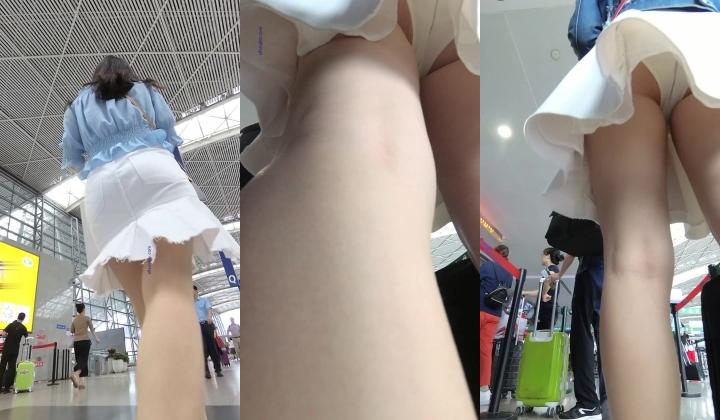 【最新 ️极品 ️抄底】超高质量机场地铁抄底④ ️白丝骚内包不住白嫩丰臀 极品骚丁夹紧致逼缝 高