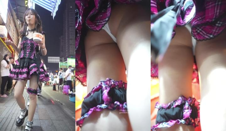 大神KFC美食街尾随偷拍 双马尾偶像服小姐姐和两个同学逛街买小吃被抄底纯白色窄内裤