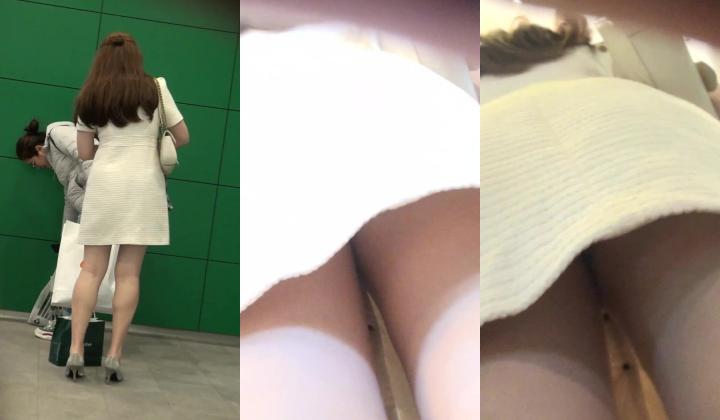 美女如云正街大神极限抄底超多气质小姐姐裙内，各种性感内裤骚丁超级养眼