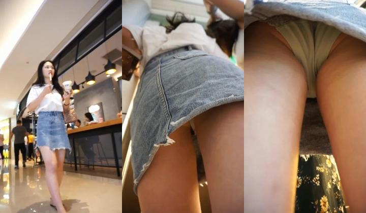 商场一路跟踪抄底 短裙美女 淘气的B毛从内裤边上钻出来透透气