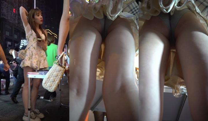 【极品CD】牛人大神商城专挑高颜值美女抄底内内??各式性感小窄内勒出13缝隙！反光骚丁露毛！