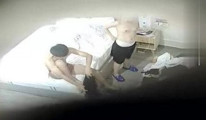 最新流出乐橙酒店摄像头偷拍周末激情多对男女啪啪掌握最后的余温