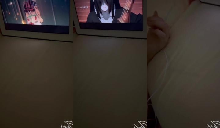 海角原创大神合集，【萝莉小表妹】，私人影院啪啪，深夜天台上做爱，偷拍洗澡，粉色萝莉