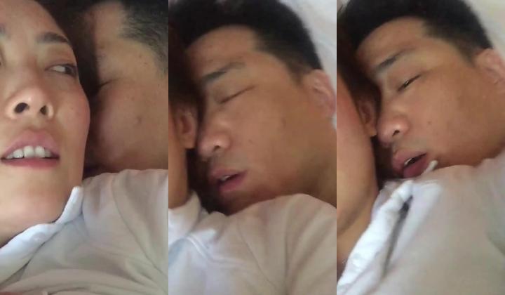 极品少妇女的又欲又骚 激情不断疯狂舔逼