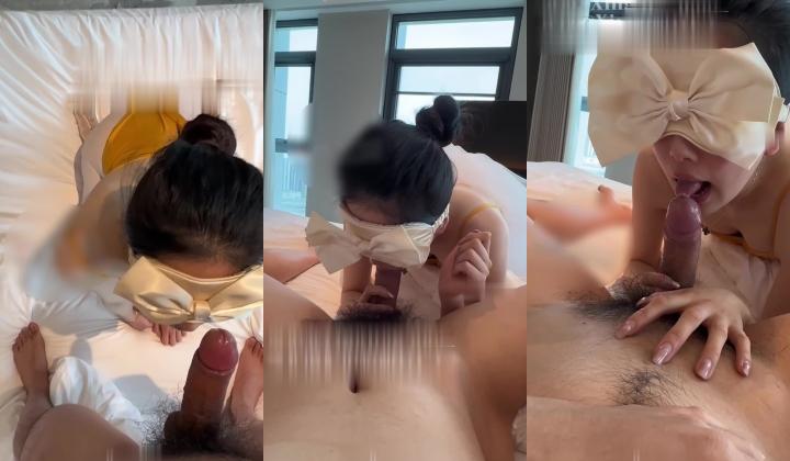 上海的一个舞蹈生，【小杏仁】最新定制，黄色小天鹅服，掐着脖子狠狠后入，完美好身材