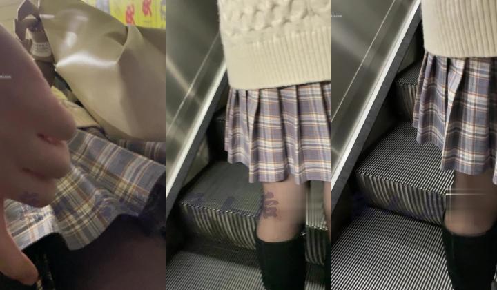 【抄底大神 ️电梯恶魔之手】疯狂偷拍各种小姐姐裙底 邪恶手指开启 直接用手掀裙子抄底 超邪恶第二