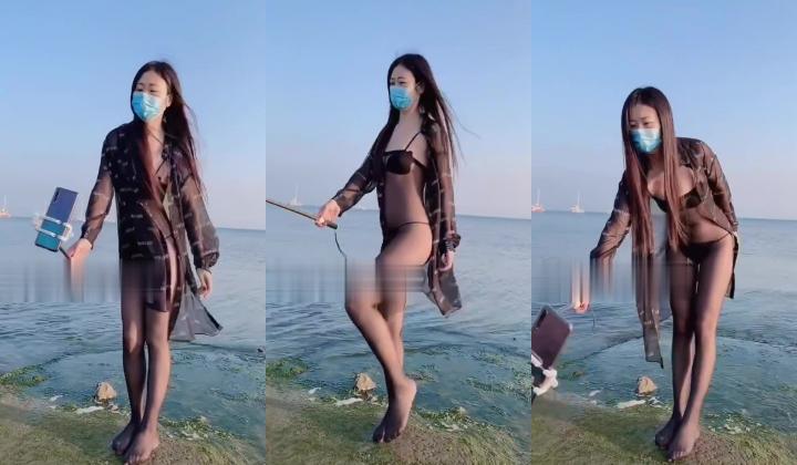 【新奇刺激女神露出】超极品反差女神『浅浅』露出界天花板 带狐狸尾巴极限户外公众场所露出 性感女神