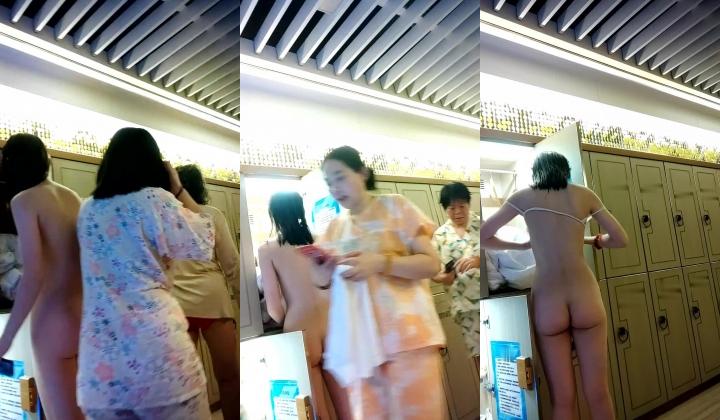 偷拍偷窥 学生妹洗澡 公共露出 极品身材