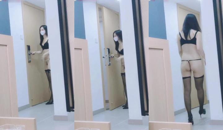 【超顶 ️绿帽大神】91小懒猫 调教母狗校花女友甄选 珍珠骚丁露出取外卖 开肛调教 网吧露出 3