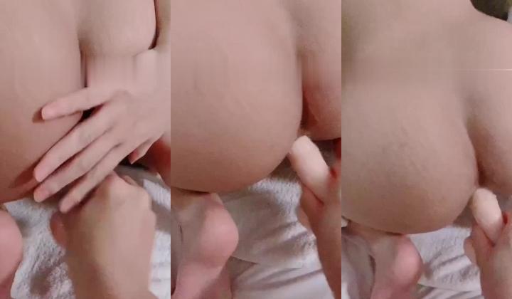 《重磅炸弹 无水首发》极品露脸反差清纯正妹！推特网红白虎_YL私拍~喝尿道具调教肛交3P户外露出